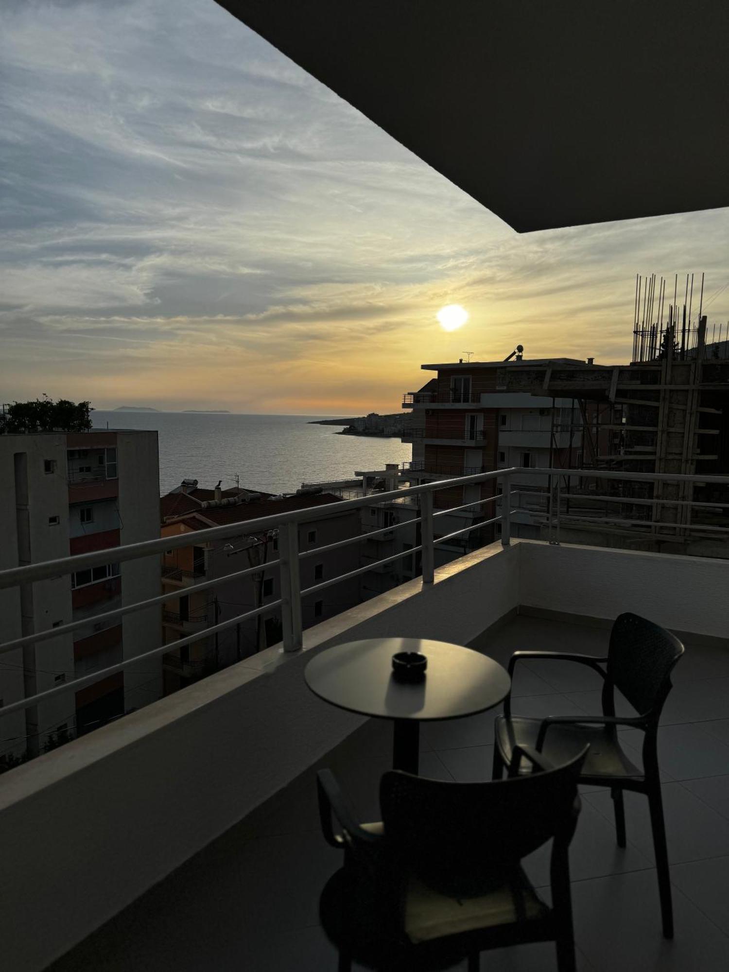 Ideal Holiday Apartments ساراندا المظهر الخارجي الصورة