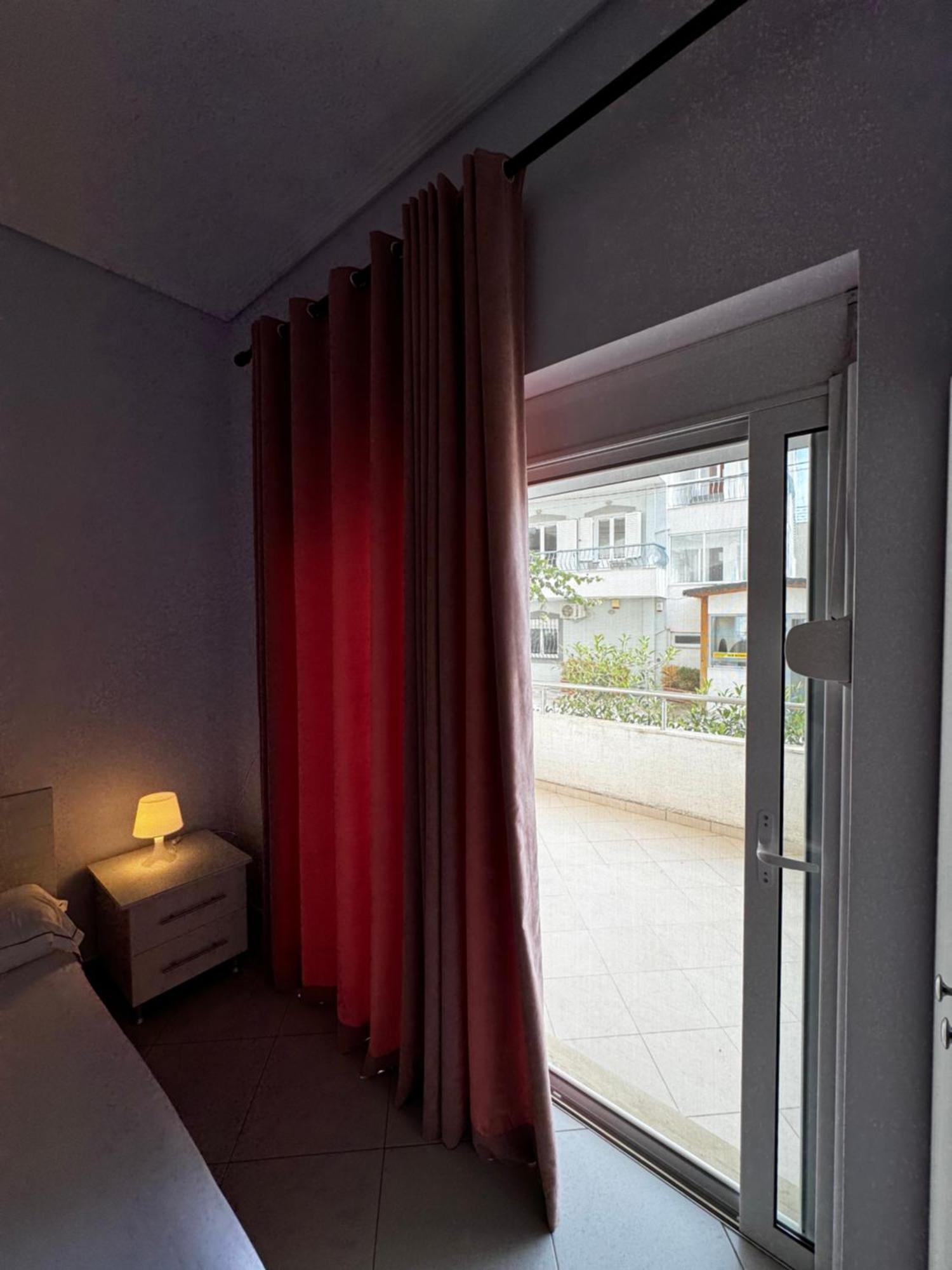 Ideal Holiday Apartments ساراندا المظهر الخارجي الصورة