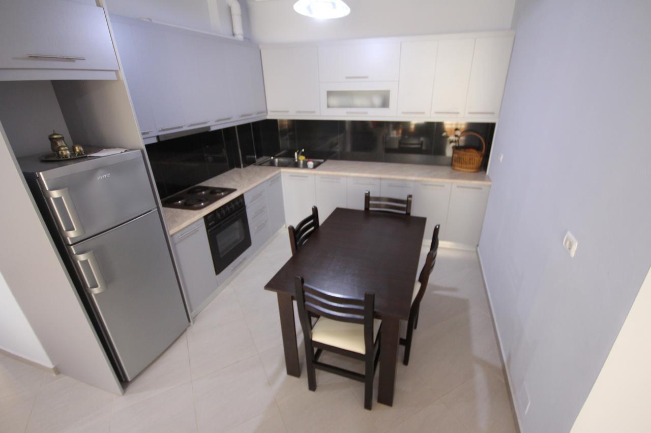 Ideal Holiday Apartments ساراندا المظهر الخارجي الصورة