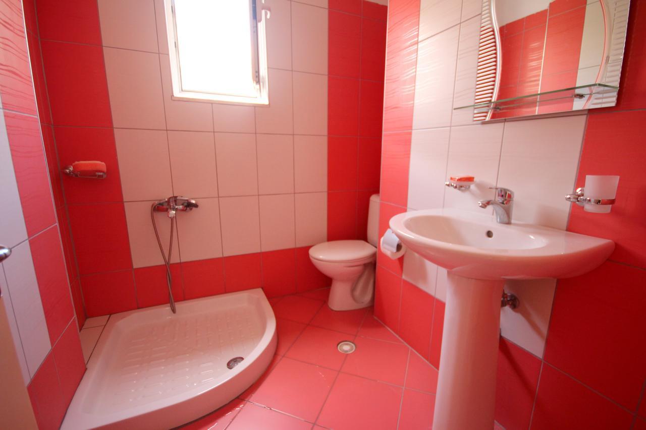 Ideal Holiday Apartments ساراندا المظهر الخارجي الصورة