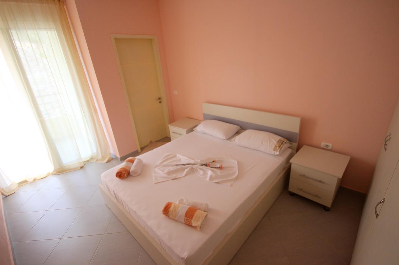 Ideal Holiday Apartments ساراندا المظهر الخارجي الصورة