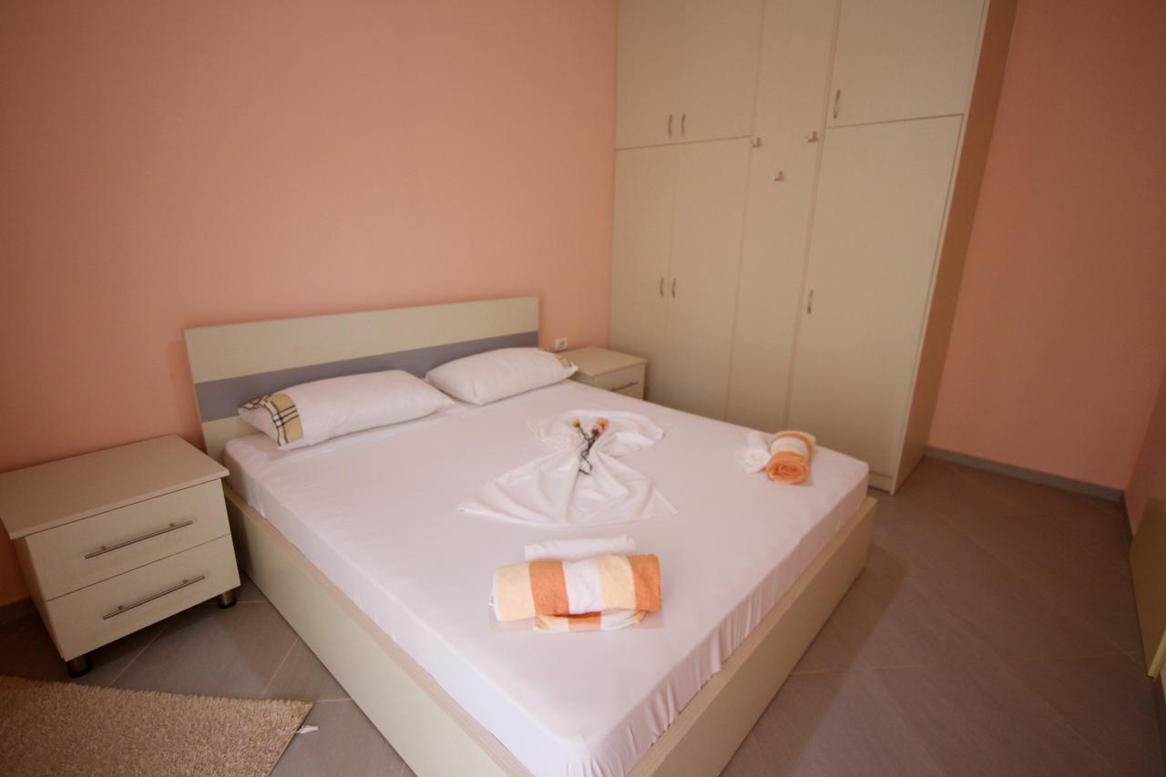 Ideal Holiday Apartments ساراندا المظهر الخارجي الصورة
