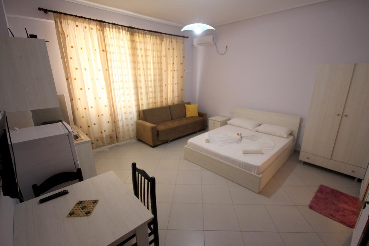 Ideal Holiday Apartments ساراندا المظهر الخارجي الصورة